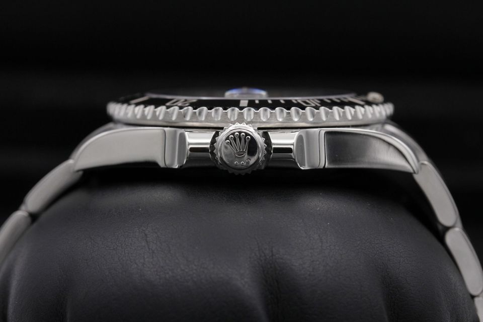 Rolex Submariner 116610 LN Image 3